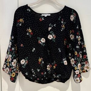 Crescent & Willough Black Floral Flouncy Blouse XS